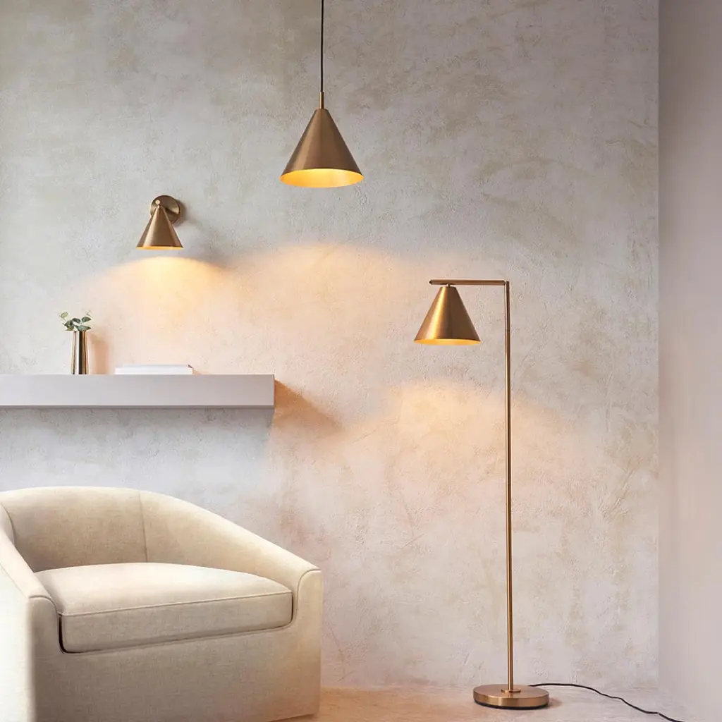 Cape Wall Light in Antique Brass