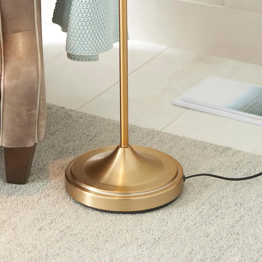 Classic Flexi Floor Lamp in Aged Brass