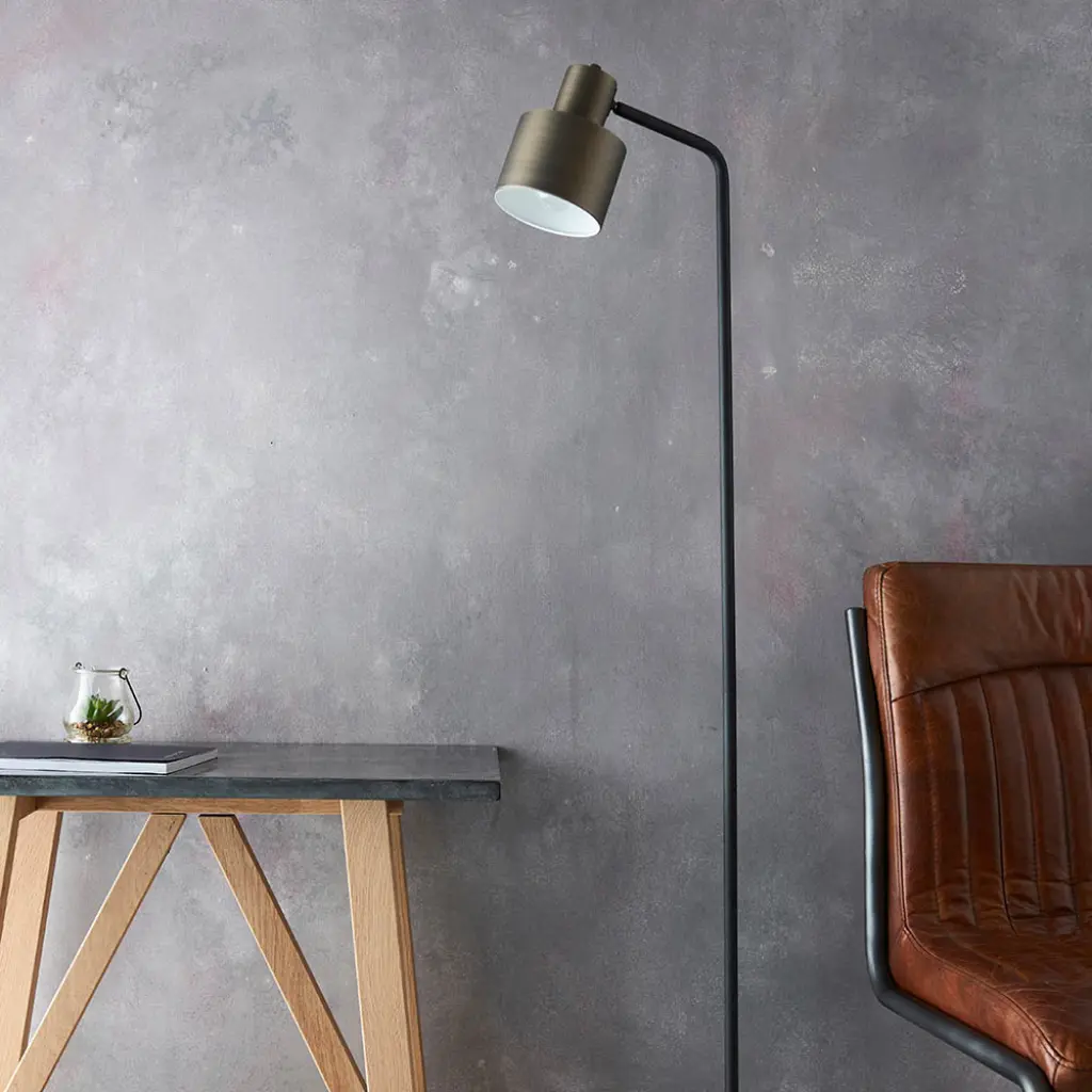 Mayfield Floor Lamp in Bronze Finish