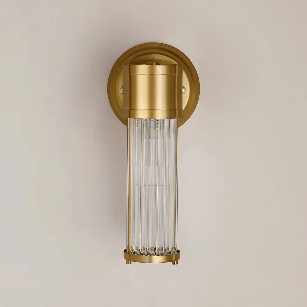 Appeal Single Wall Light in Gold IP44