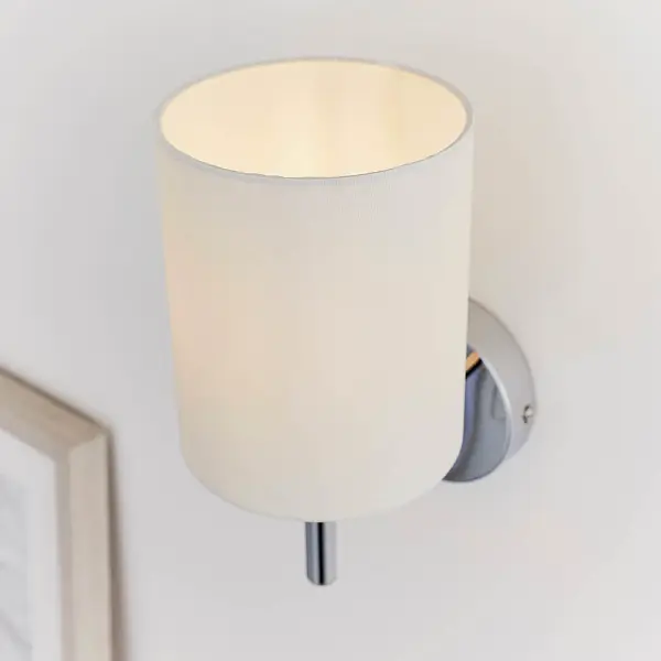 Brio Wall Light in Polished Chrome C/W Shade