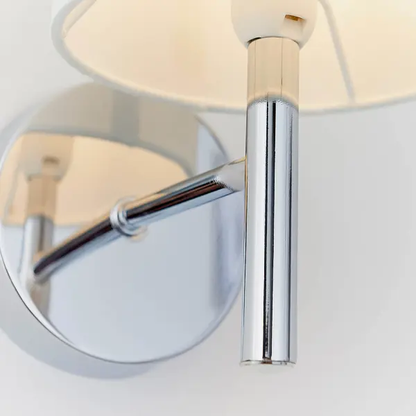 Brio Wall Light in Polished Chrome C/W Shade