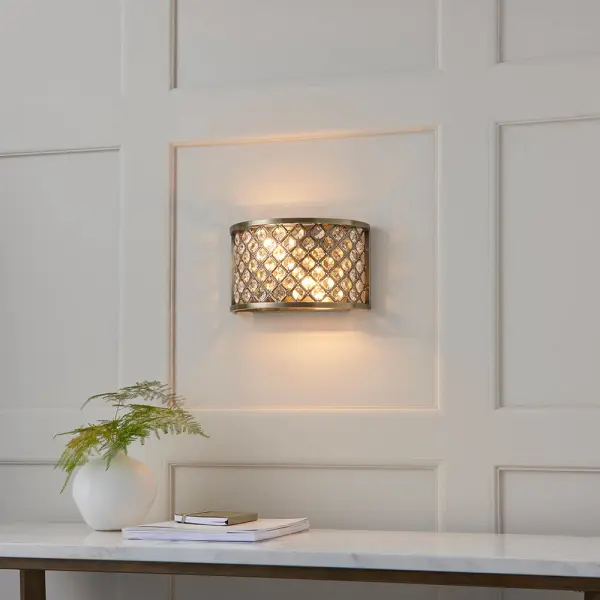 Hudson 2 Light Wall in Antique Brass