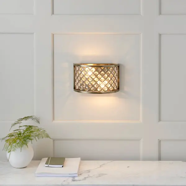 Hudson 2 Light Wall in Antique Brass