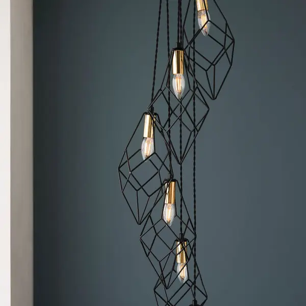 Jaxon Cluster Pendant in Black & Gold