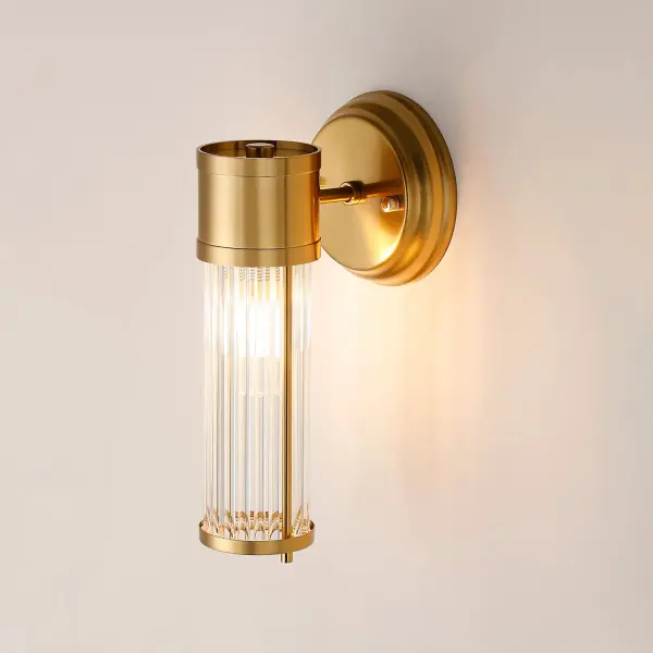 Appeal Single Wall Light in Gold IP44