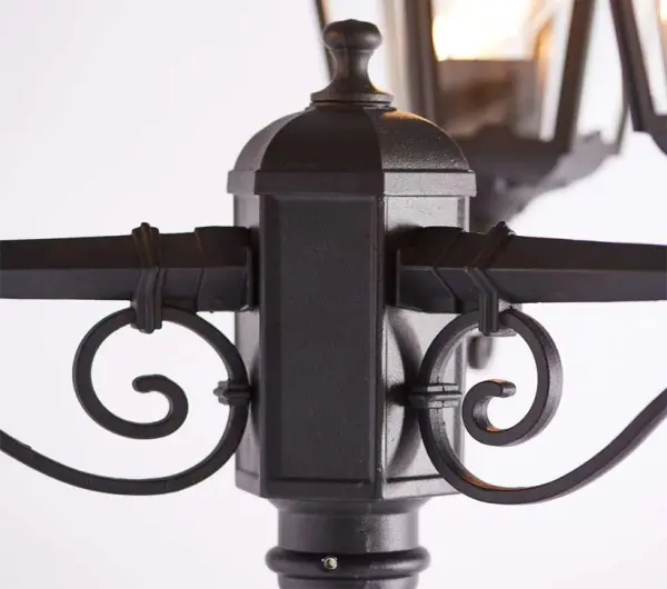Burford Triple Lamp Post IP44