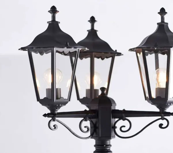 Burford Triple Lamp Post IP44