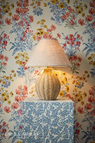 Fernhill Matt Cream Table Lamp C/W Shade