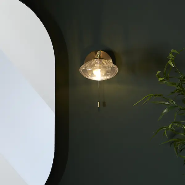Classic Brushed Gold & Ribbed Glass Wall Light IP44