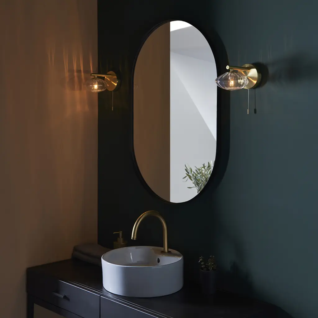 Classic Brushed Gold & Ribbed Glass Wall Light IP44