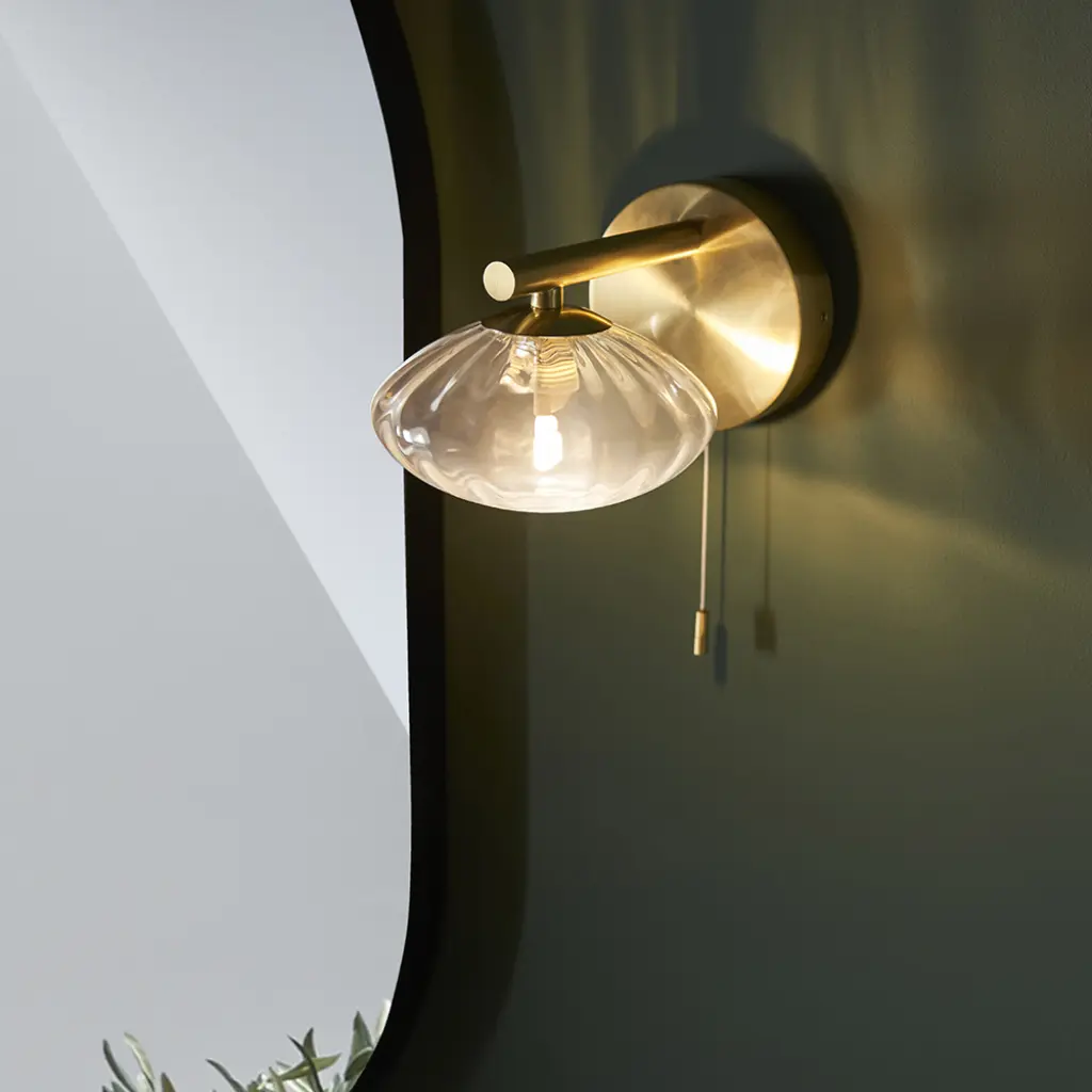 Classic Brushed Gold & Ribbed Glass Wall Light IP44